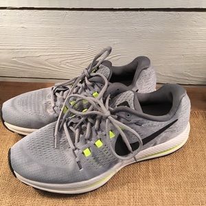 Men’s Nike Zoom Vomeroo shoes Gray size 11